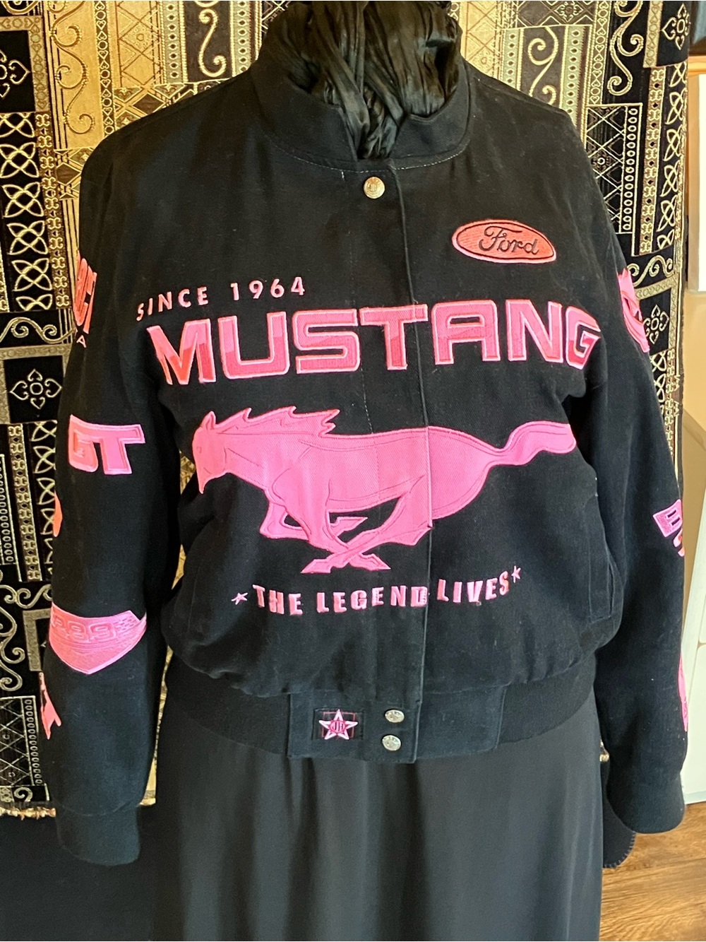 Mustang Ladies Black Jacket with Bright Pink Graphics